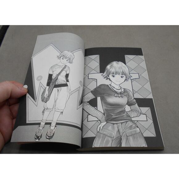 I"s Vol 2 Japanese Manga Masakazu Katsura 1997 Jump Comics - Picture 5 of 7